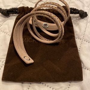 MICHAEL KORS studded genuine leather wrap bracelet ✨️